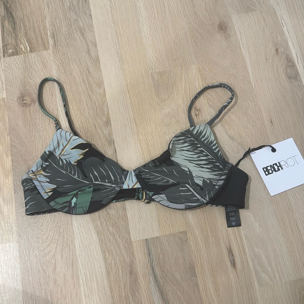Beach Riot Bikini Top - Medium